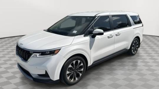 2024 Kia Carnival EX — Minivan — 22,224 mi — Miami, FL
