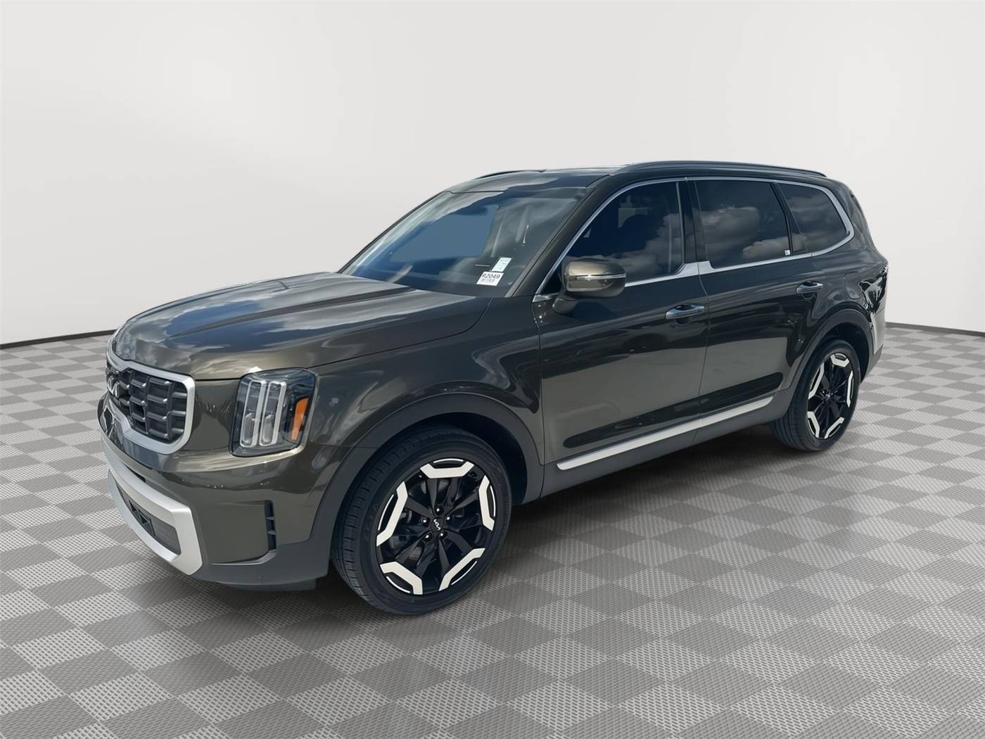 2024 Kia Telluride S — SUV — 13,667 mi — Miami, FL