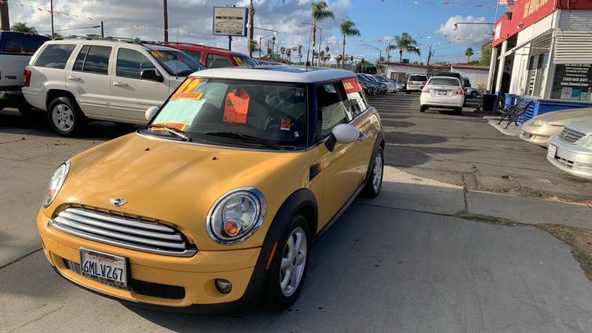 2009 MINI Cooper Cooper — Hatchback — 39,000 mi — Escondido, CA