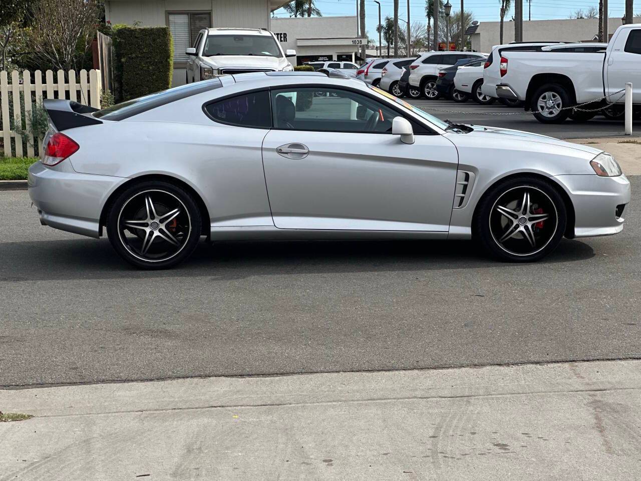 2006 Hyundai Tiburon GT — Coupe — 163,319 mi — Escondido, CA
