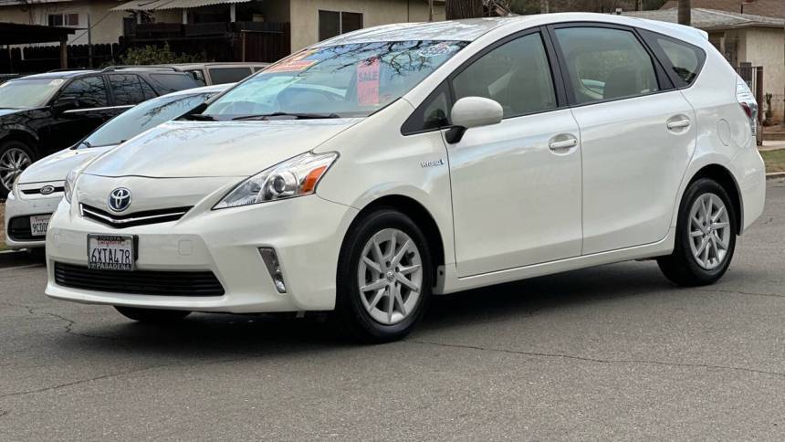 2012 Toyota Prius v Two — Wagon — 28,220 mi — Escondido, CA