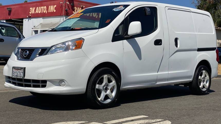 2014 Nissan NV200 Compact Cargo SV — Cargo Van — 137,000 mi — Escondido, CA
