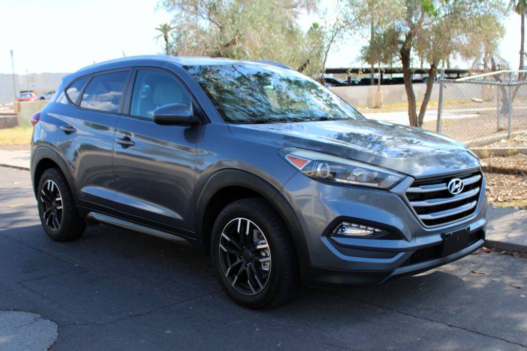 2016 Hyundai Tucson SE — SUV — 131,128 mi — Phoenix, AZ