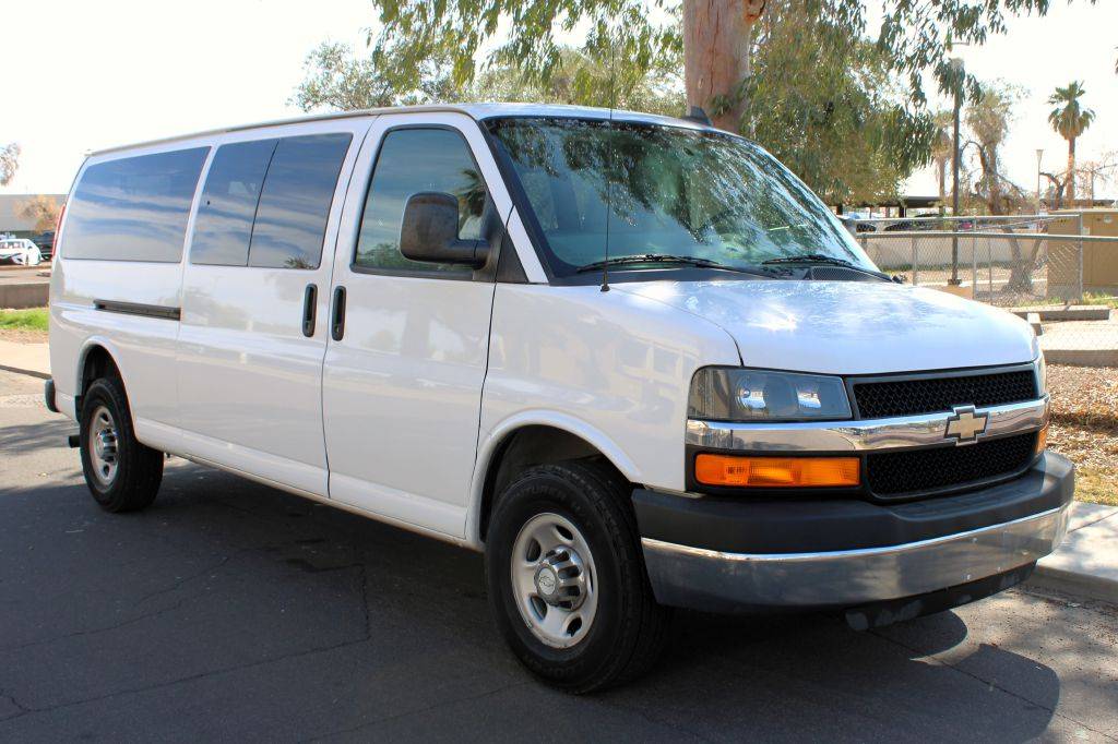 2016 Chevrolet Express Passenger LT — Passenger Van — 29,145 mi — Phoenix, AZ