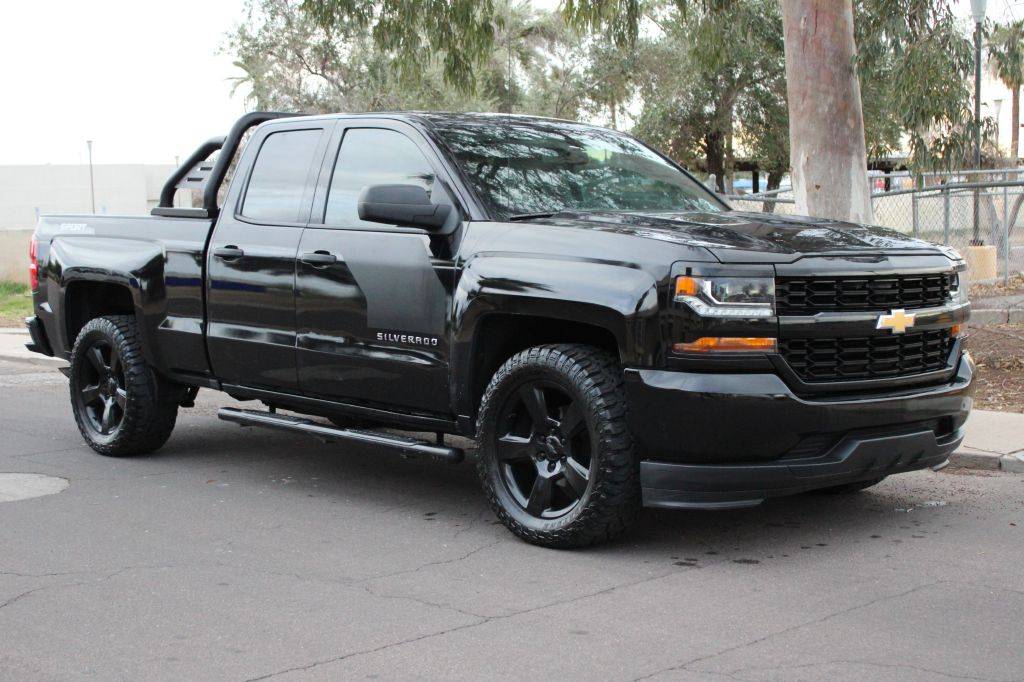 2018 Chevrolet Silverado 1500 WT — Pickup Truck — 101,259 mi — Phoenix, AZ