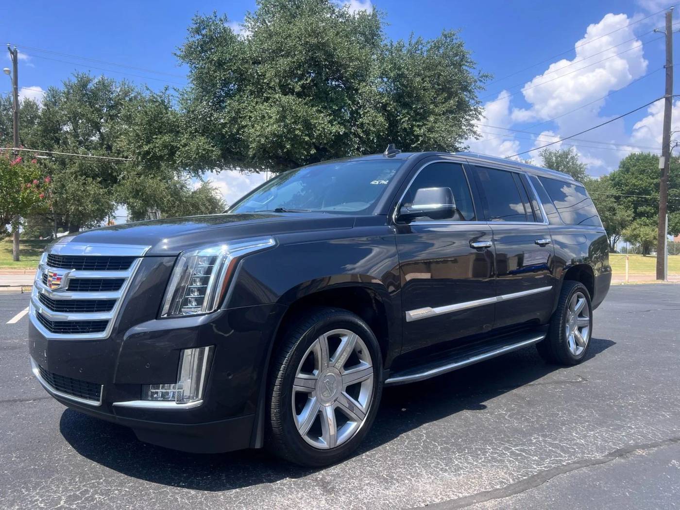 2019 Cadillac Escalade Luxury — SUV — 125,746 mi — Dallas, TX