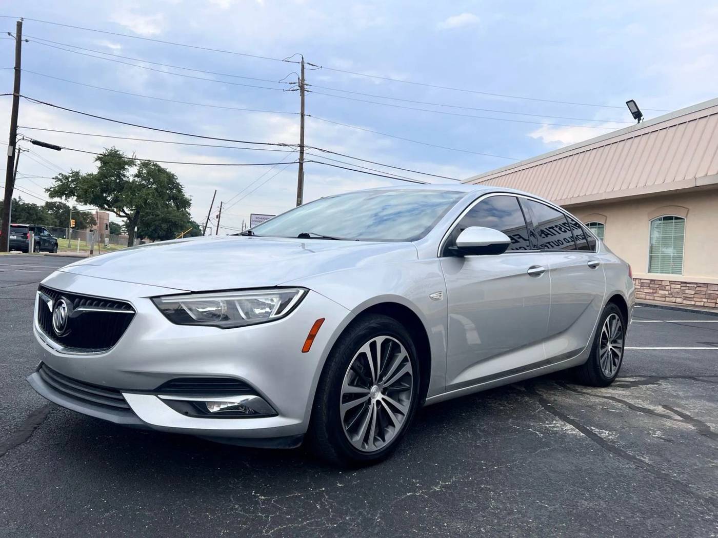 2018 Buick Regal Sportback Essence — Hatchback — 73,593 mi — Dallas, TX