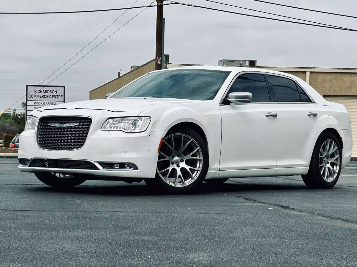 2017 Chrysler 300 C Platinum — Sedan — 103,228 mi — Dallas, TX