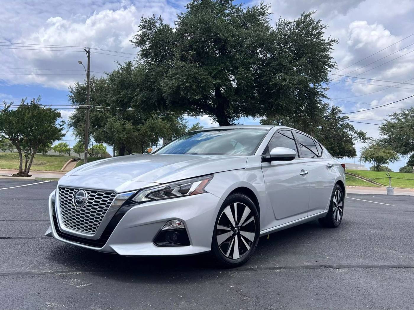 2020 Nissan Altima SL — Sedan — 88,941 mi — Dallas, TX
