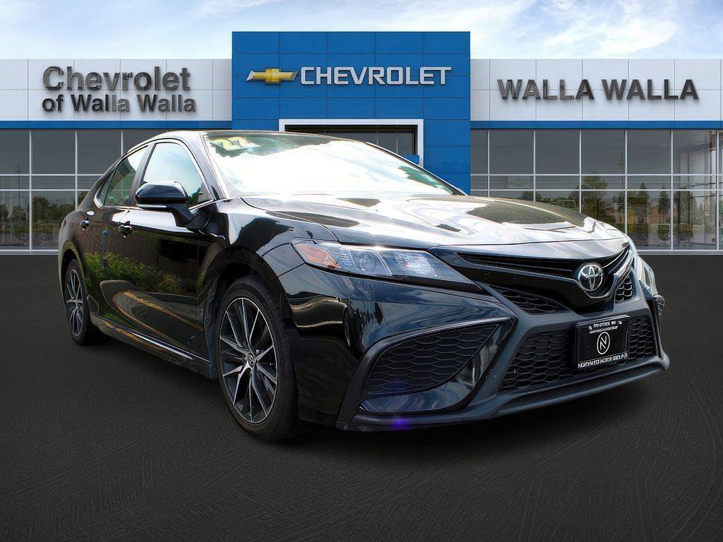 2022 Toyota Camry SE — Sedan — 61,379 mi — Walla Walla, WA