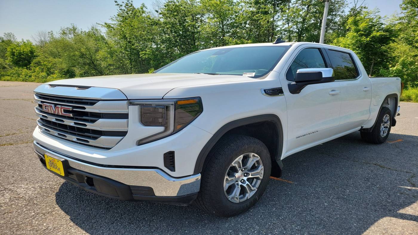 2025 GMC Sierra 1500 SLE