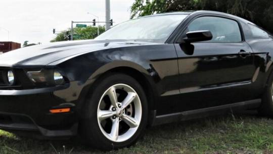 2012 Ford Mustang GT — Coupe — 33,125 mi — Honolulu, HI
