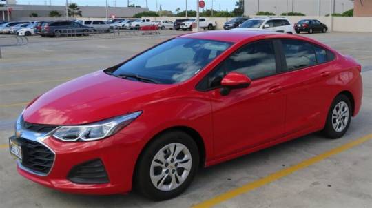 2019 Chevrolet Cruze Base — Sedan — 57,000 mi — Honolulu, HI