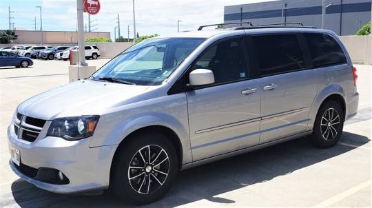 2016 Dodge Grand Caravan R/T — Minivan — 67,500 mi — Honolulu, HI