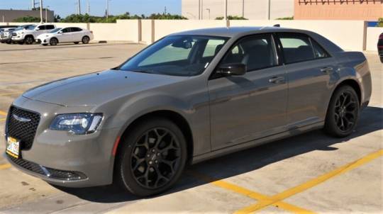 2019 Chrysler 300 Touring — Sedan — 8,184 mi — Honolulu, HI