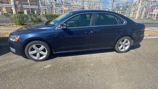 2013 Volkswagen Passat SE — Sedan — 68,900 mi — Honolulu, HI