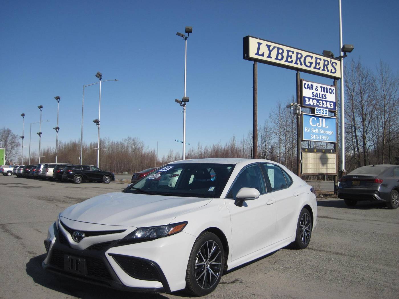 2022 Toyota Camry SE — Sedan — 39,678 mi — Anchorage, AK