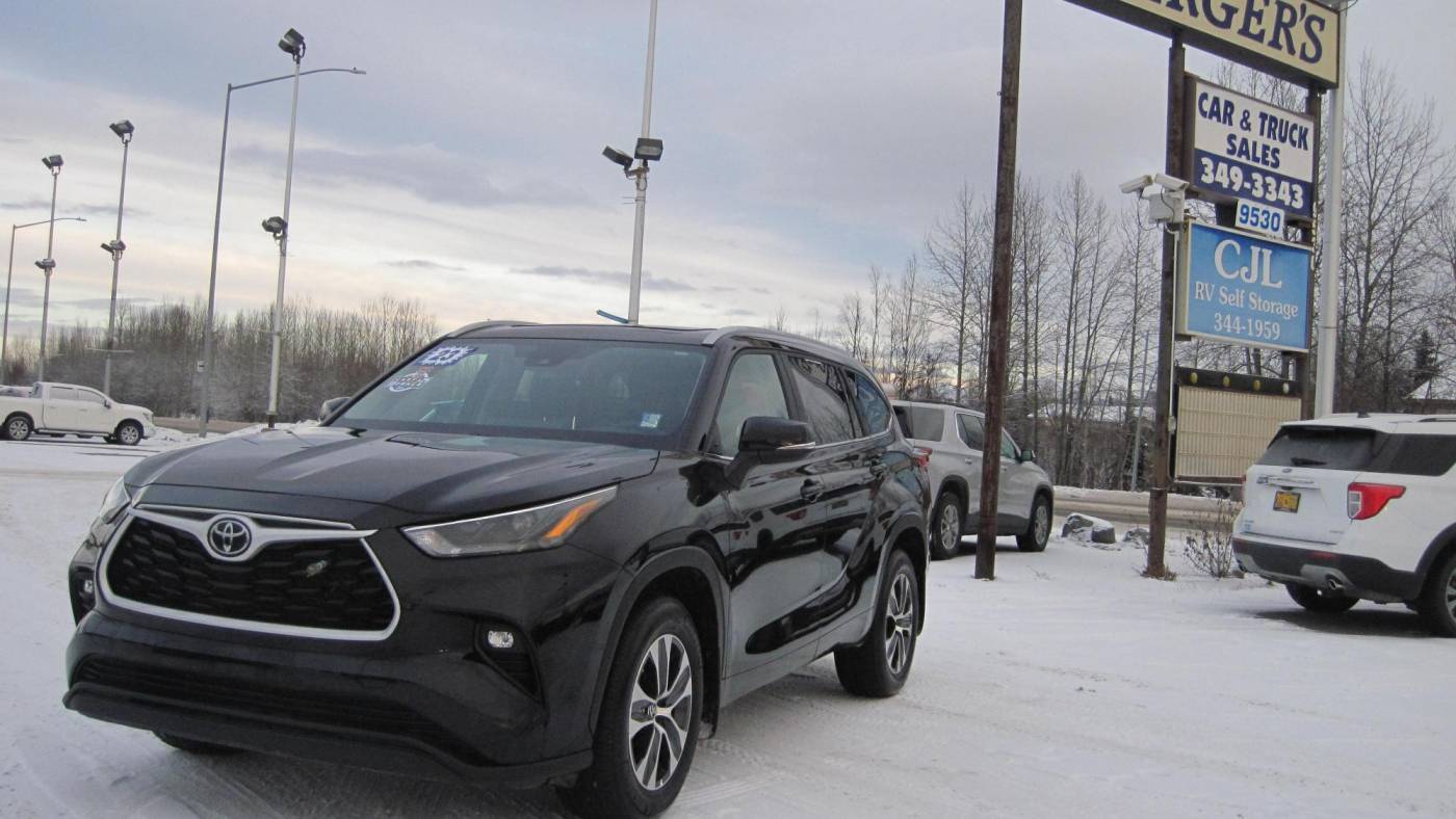 2023 Toyota Highlander L — SUV — 17,279 mi — Anchorage, AK