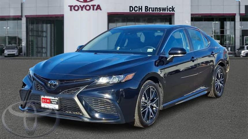 2024 Toyota Camry SE — Sedan — 3,989 mi — North Brunswick, NJ