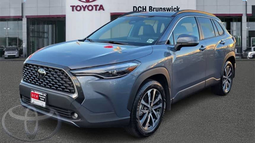 2023 Toyota Corolla Cross XLE — SUV — 11,144 mi — North Brunswick, NJ