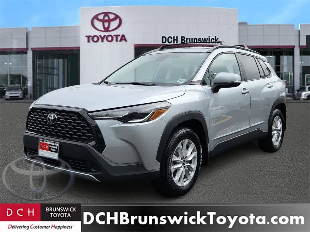2022 Toyota Corolla Cross LE — SUV — 15,405 mi — North Brunswick, NJ