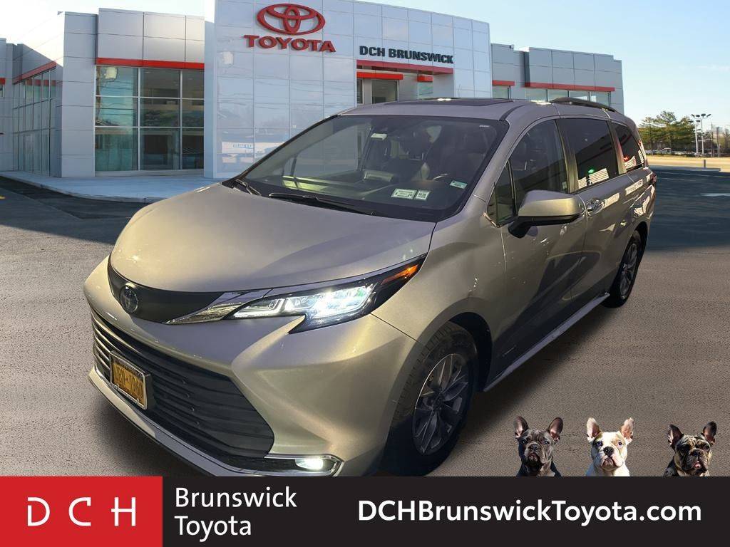 2021 Toyota Sienna XLE — Minivan — 78,083 mi — North Brunswick, NJ