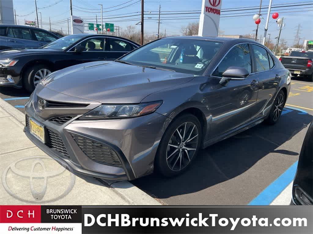 2022 Toyota Camry SE — Sedan — 35,870 mi — North Brunswick, NJ