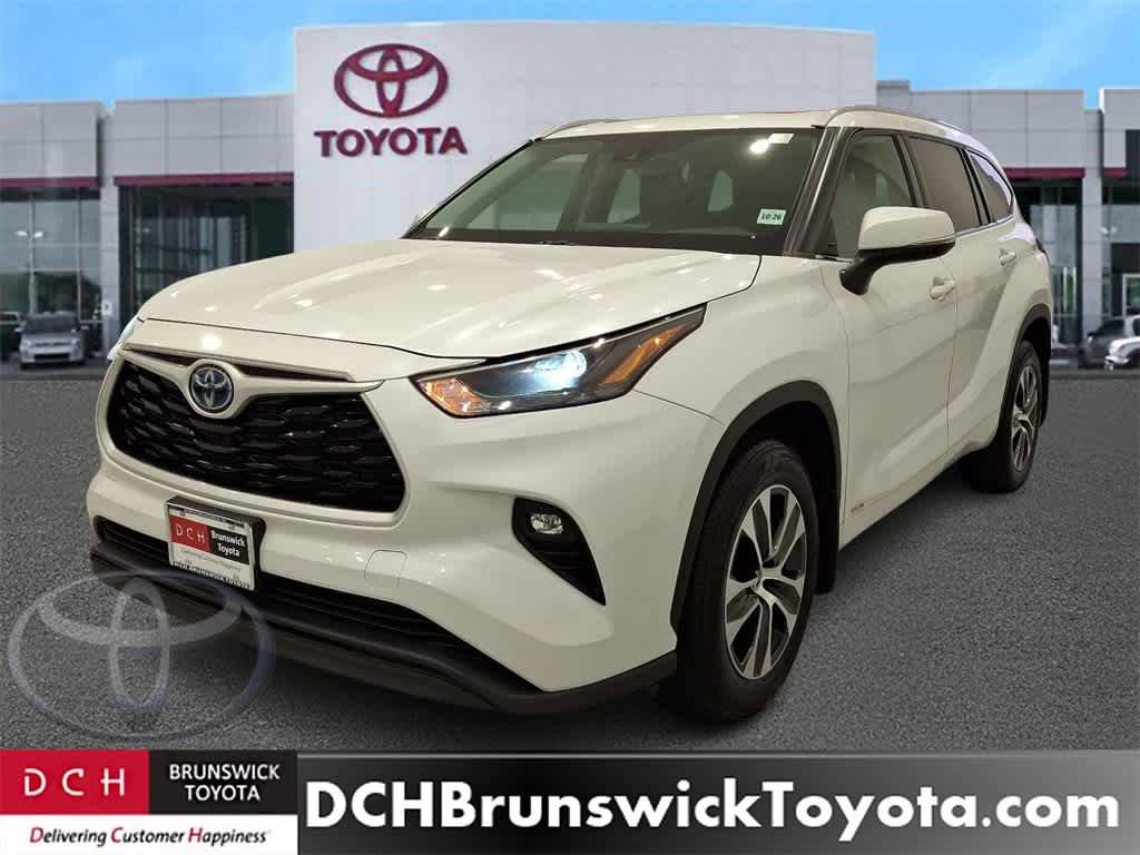 2022 Toyota Highlander Hybrid XLE — SUV — 49,467 mi — North Brunswick, NJ