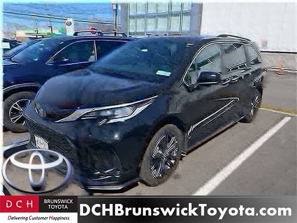 2022 Toyota Sienna XSE — Minivan — 29,562 mi — North Brunswick, NJ