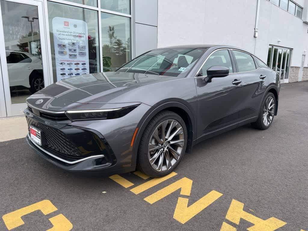 2023 Toyota Crown Limited — Sedan — 15,244 mi — North Brunswick, NJ