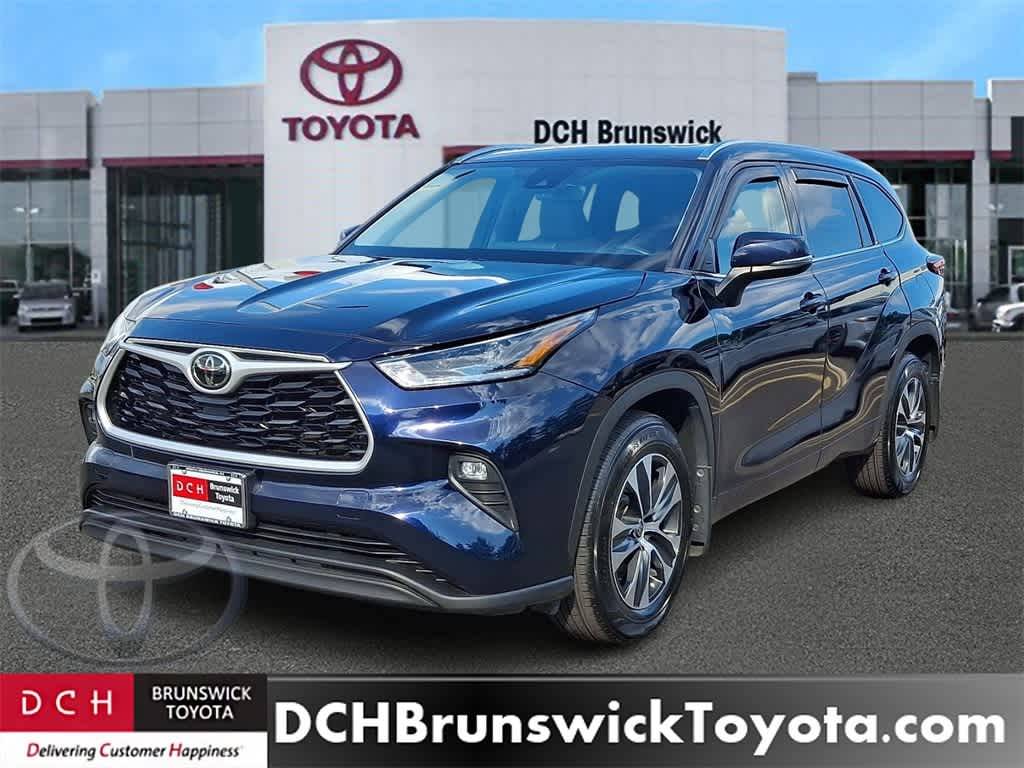 2021 Toyota Highlander XLE — SUV — 114,289 mi — North Brunswick, NJ