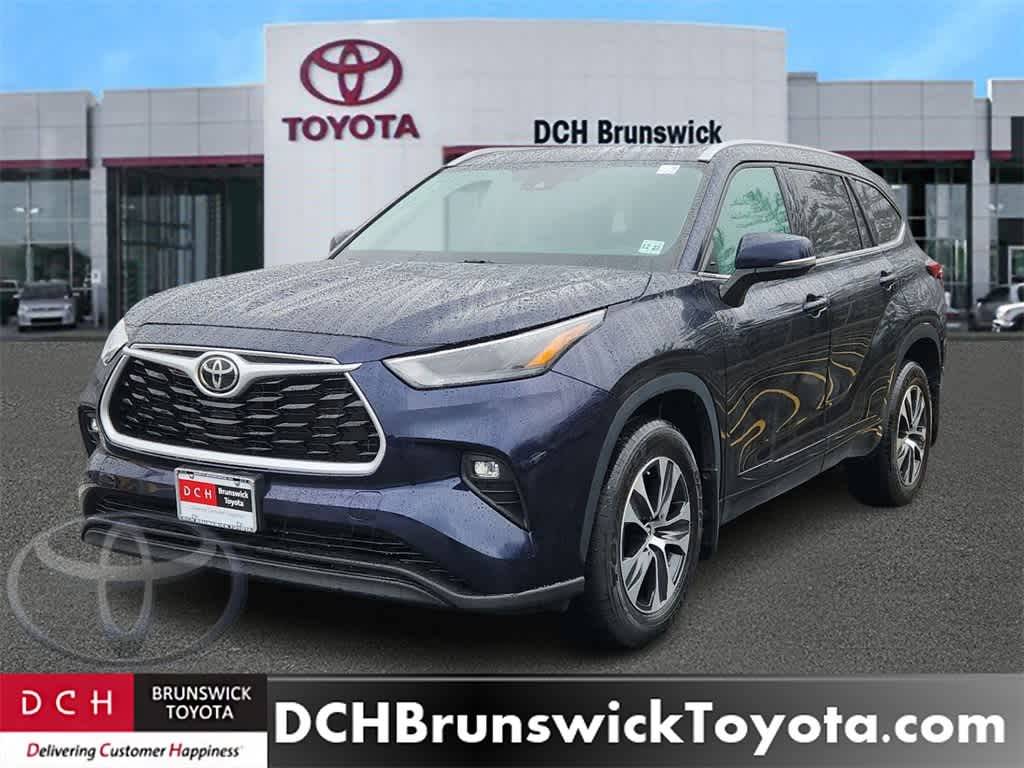 2022 Toyota Highlander XLE — SUV — 45,595 mi — North Brunswick, NJ