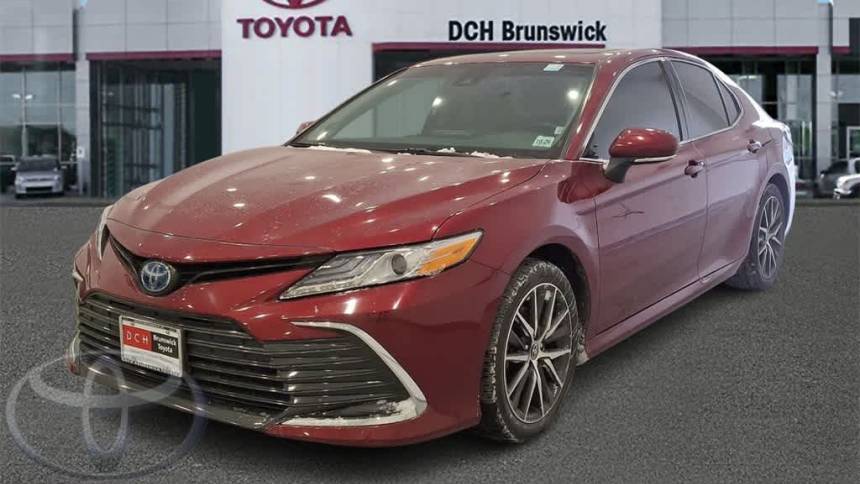 2022 Toyota Camry Hybrid XLE — Sedan — 20,888 mi — North Brunswick, NJ