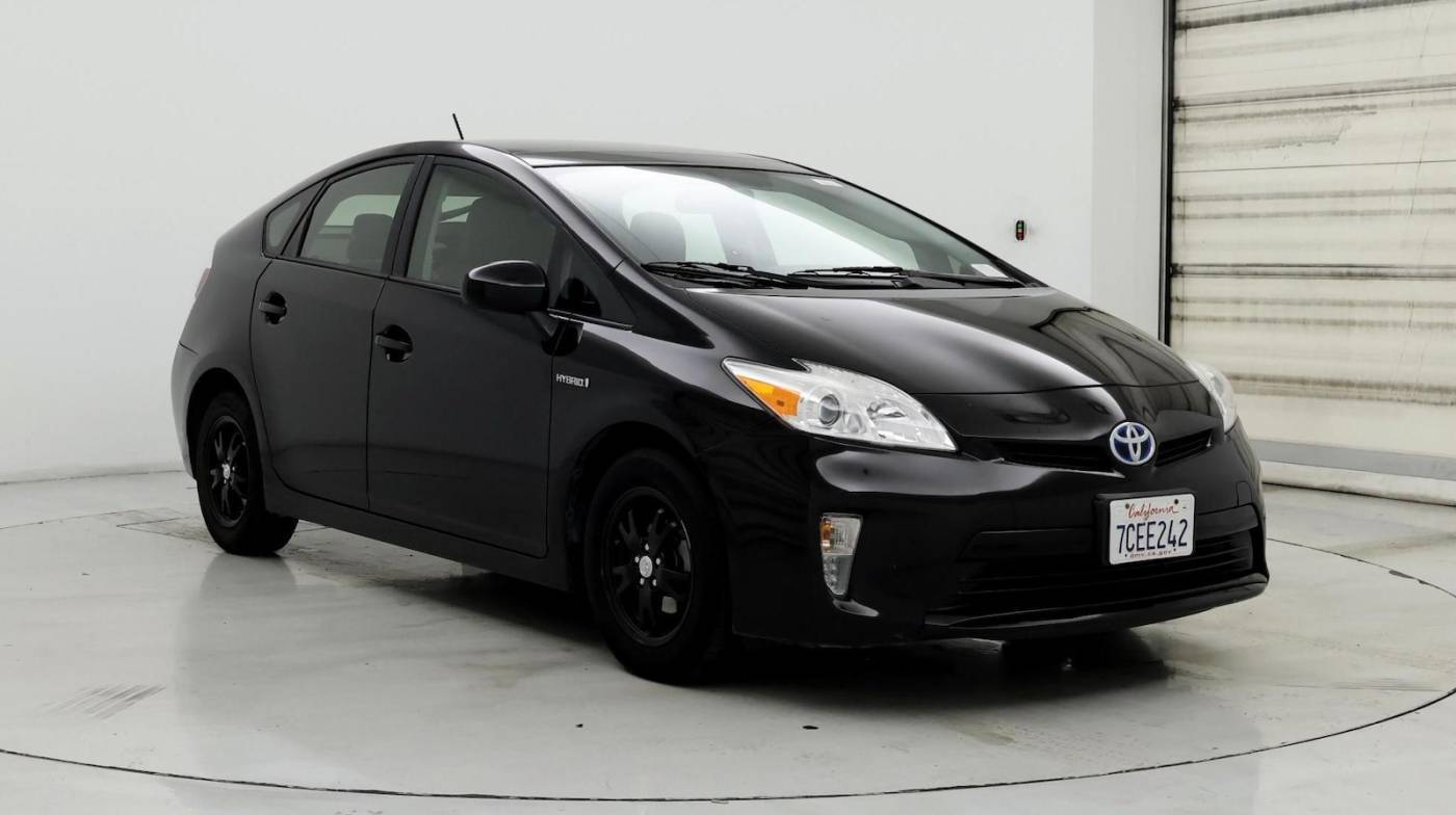 2013 Toyota Prius Three — Sedan — 74,455 mi — Fairfield, CA