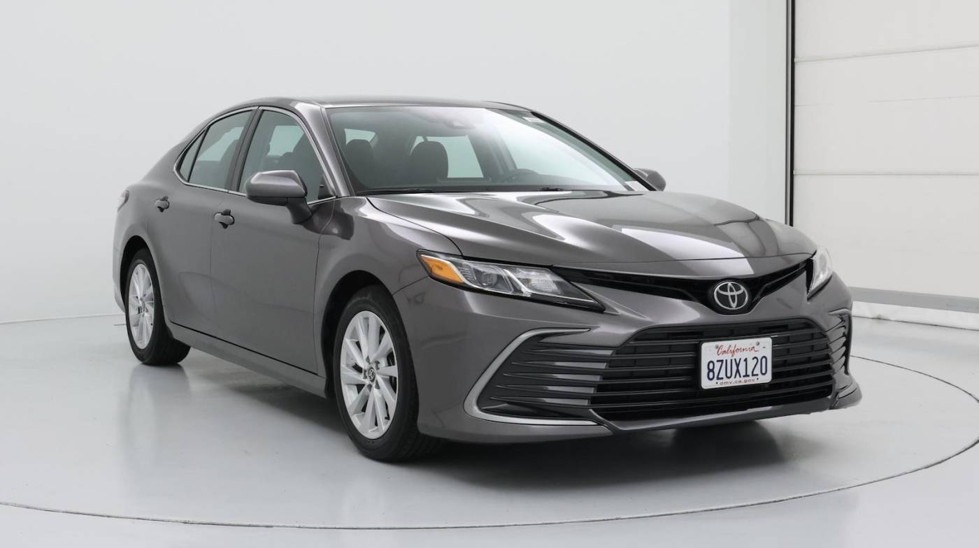 2022 Toyota Camry LE — Sedan — 15,770 mi — Fairfield, CA