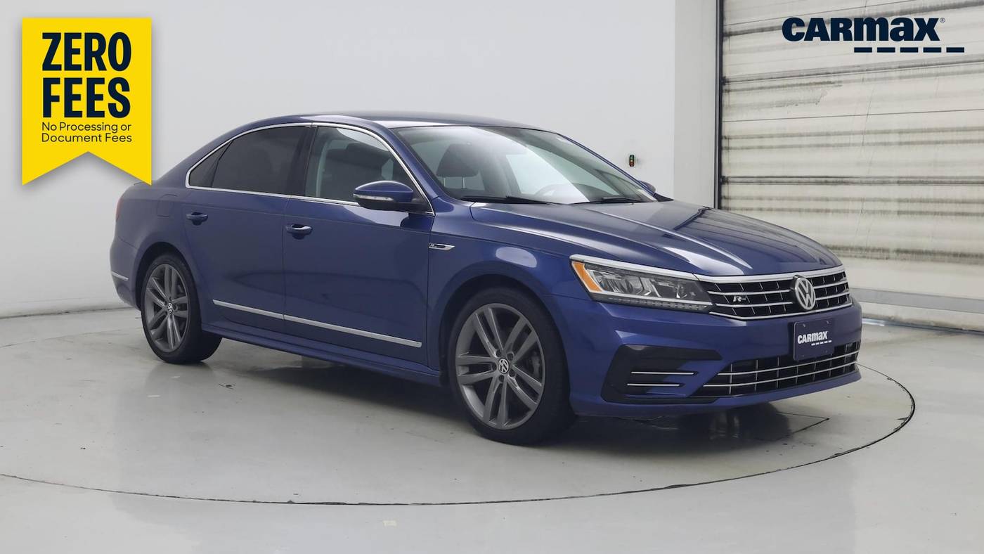 2017 Volkswagen Passat R-Line