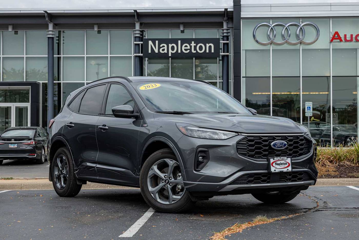 2023 Ford Escape ST-Line Select — SUV — 29,341 mi — Loves Park, IL