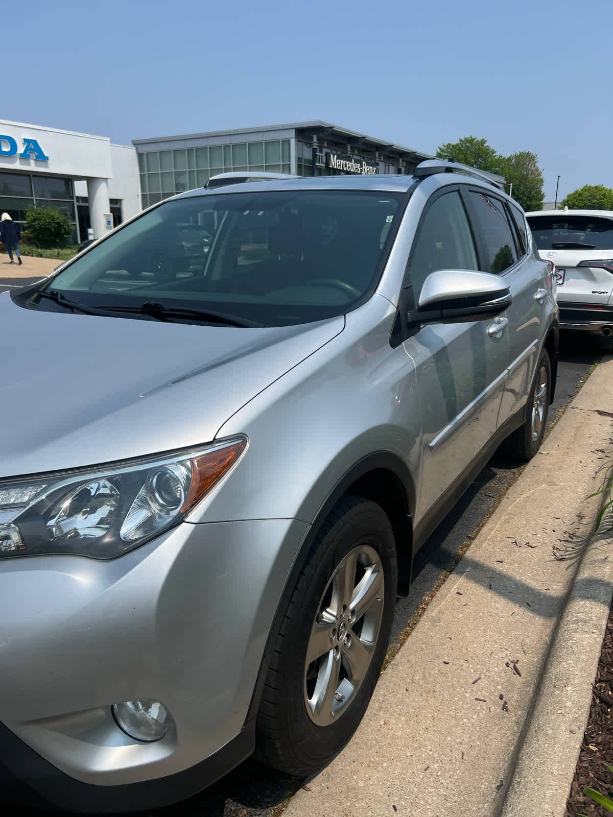 2015 Toyota RAV4 XLE — SUV — 192,879 mi — Loves Park, IL