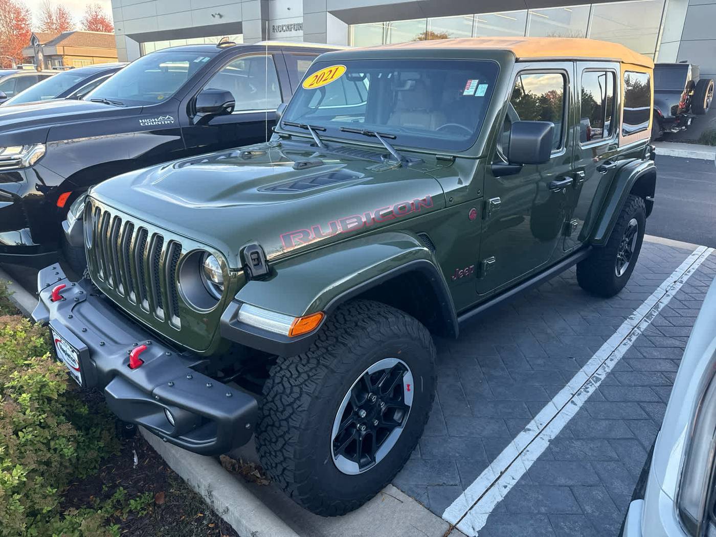 2021 Jeep Wrangler Rubicon — SUV — 24,340 mi — Loves Park, IL