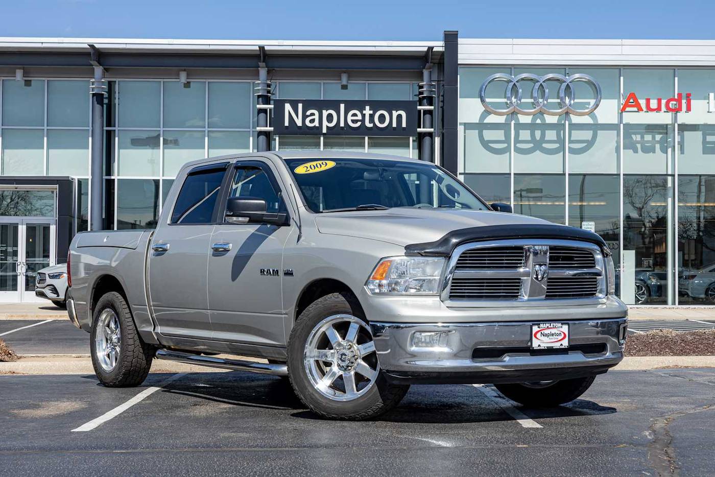 2009 Dodge Ram 1500 SLT — Pickup Truck — 245,817 mi — Loves Park, IL