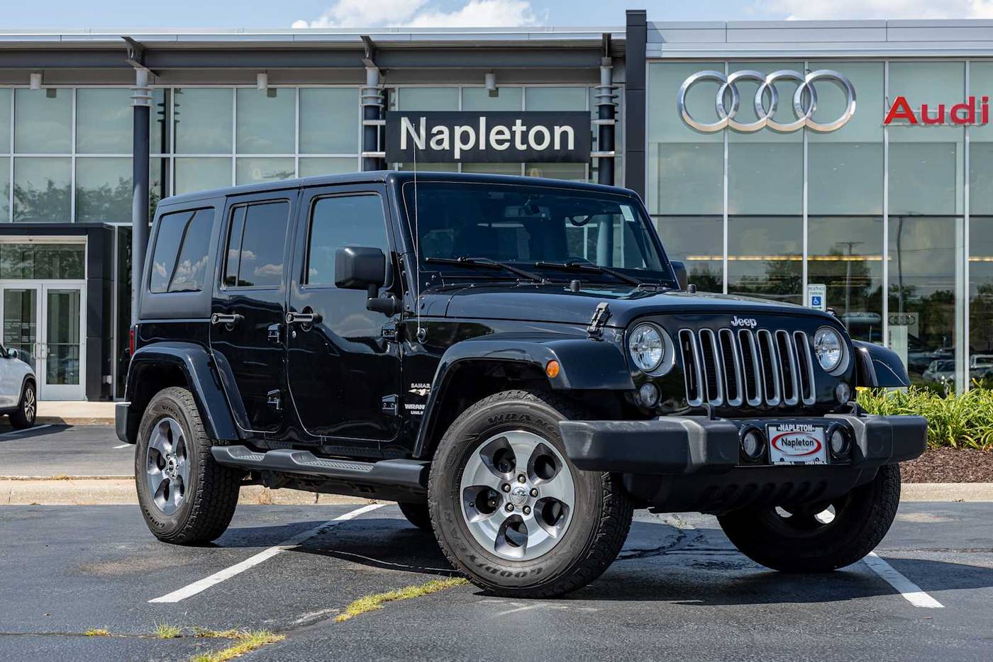 2017 Jeep Wrangler Sahara — SUV — 92,873 mi — Loves Park, IL