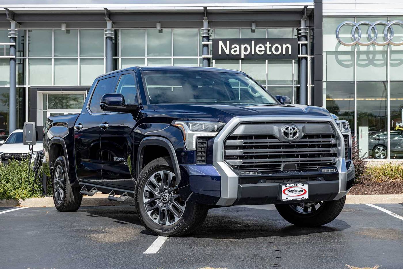 2024 Toyota Tundra Limited — Pickup Truck — 8,360 mi — Loves Park, IL
