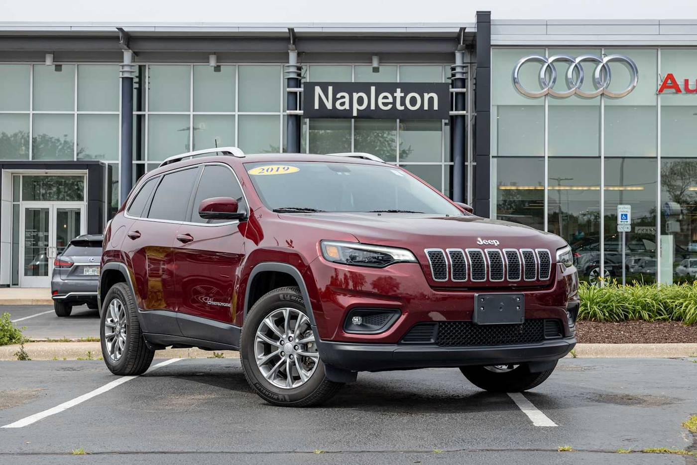 2019 Jeep Cherokee Latitude Plus — SUV — 57,019 mi — Loves Park, IL
