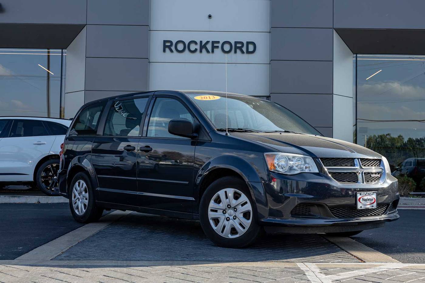 2013 Dodge Grand Caravan American Value Pack — Minivan — 184,815 mi — Loves Park, IL