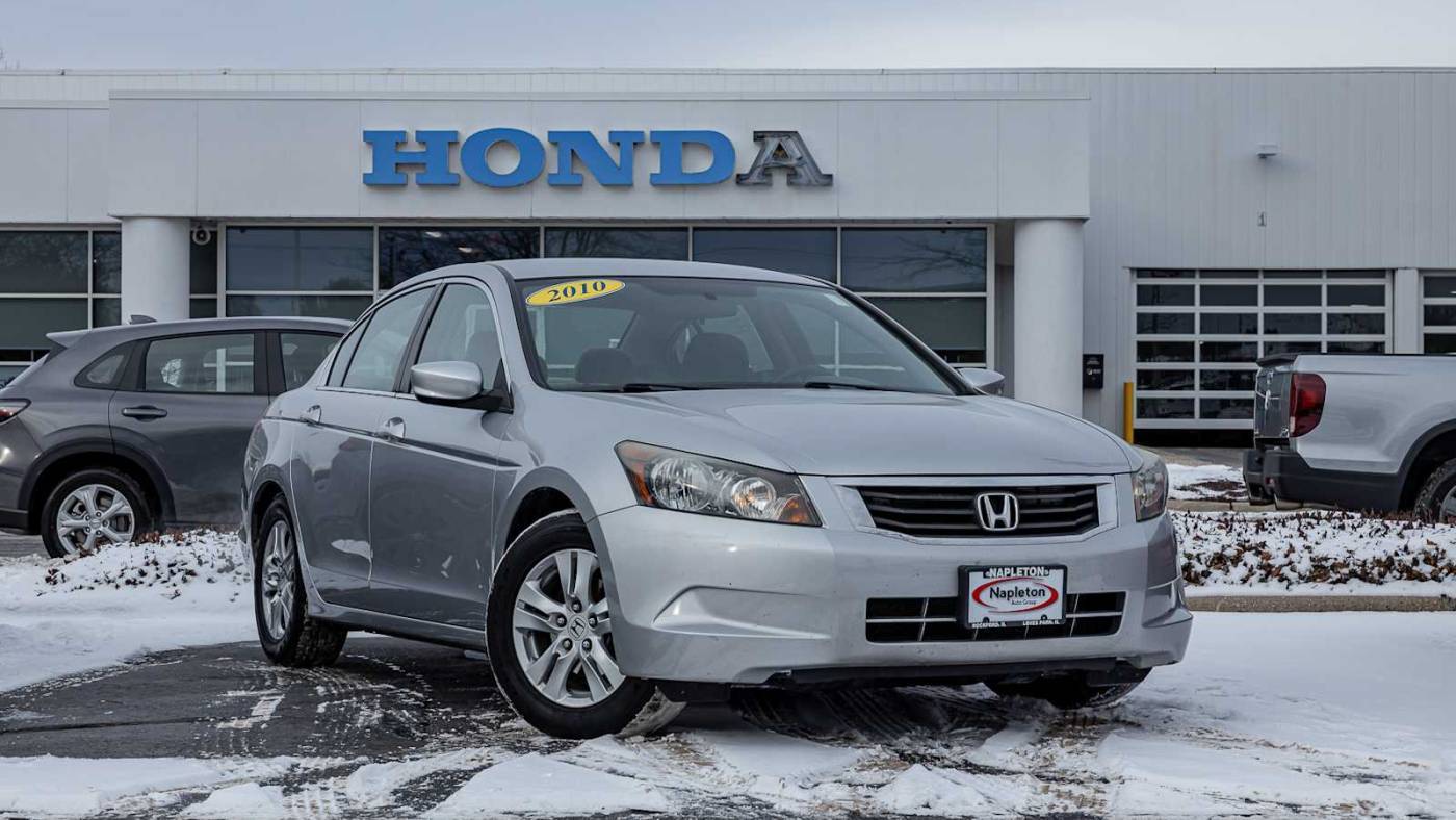 2010 Honda Accord LX-P — Sedan — 104,493 mi — Loves Park, IL