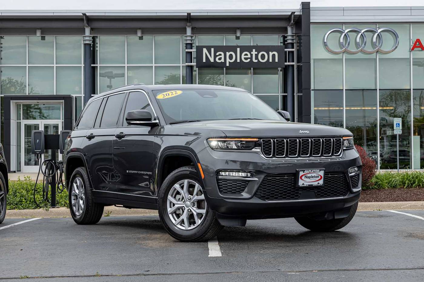 2022 Jeep Grand Cherokee Limited — SUV — 46,142 mi — Loves Park, IL