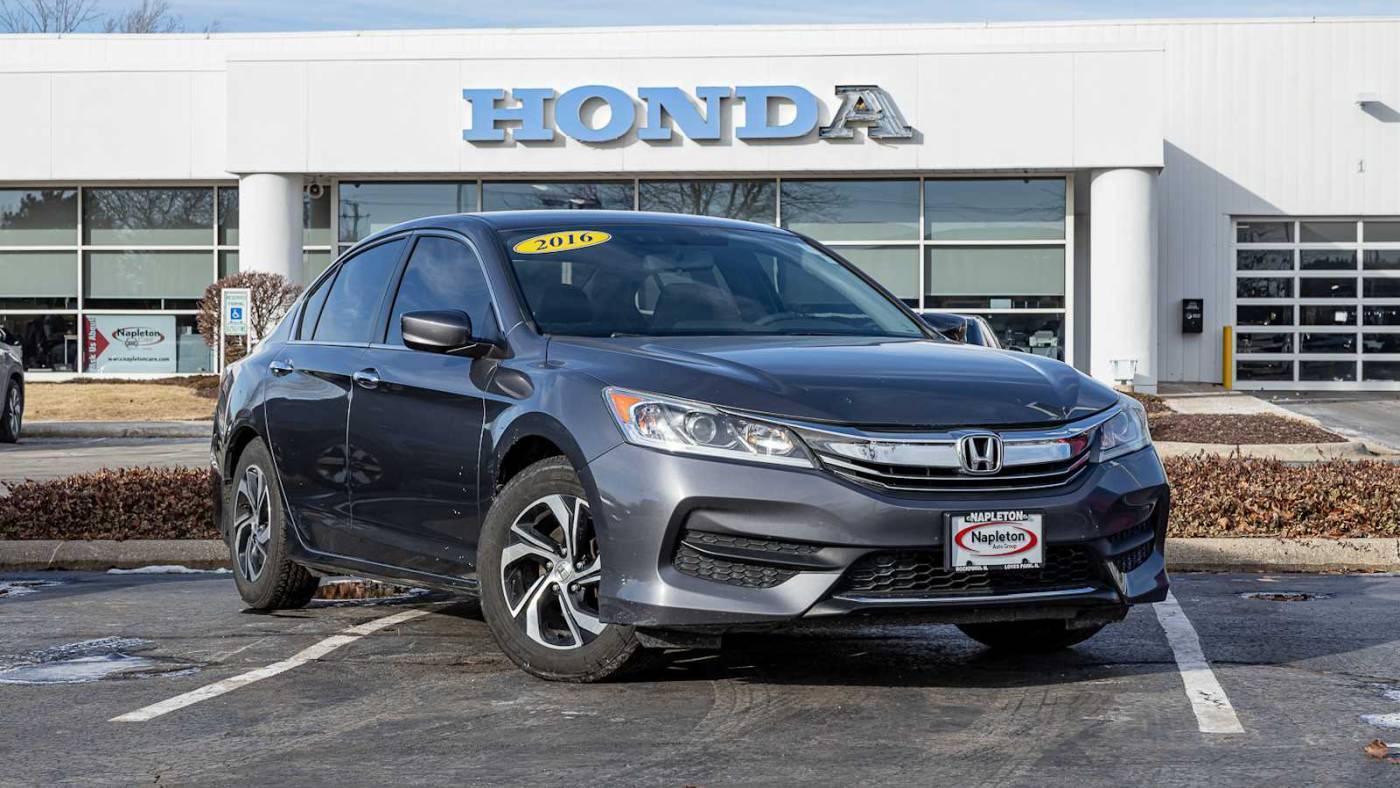 2016 Honda Accord LX — Sedan — 123,045 mi — Loves Park, IL