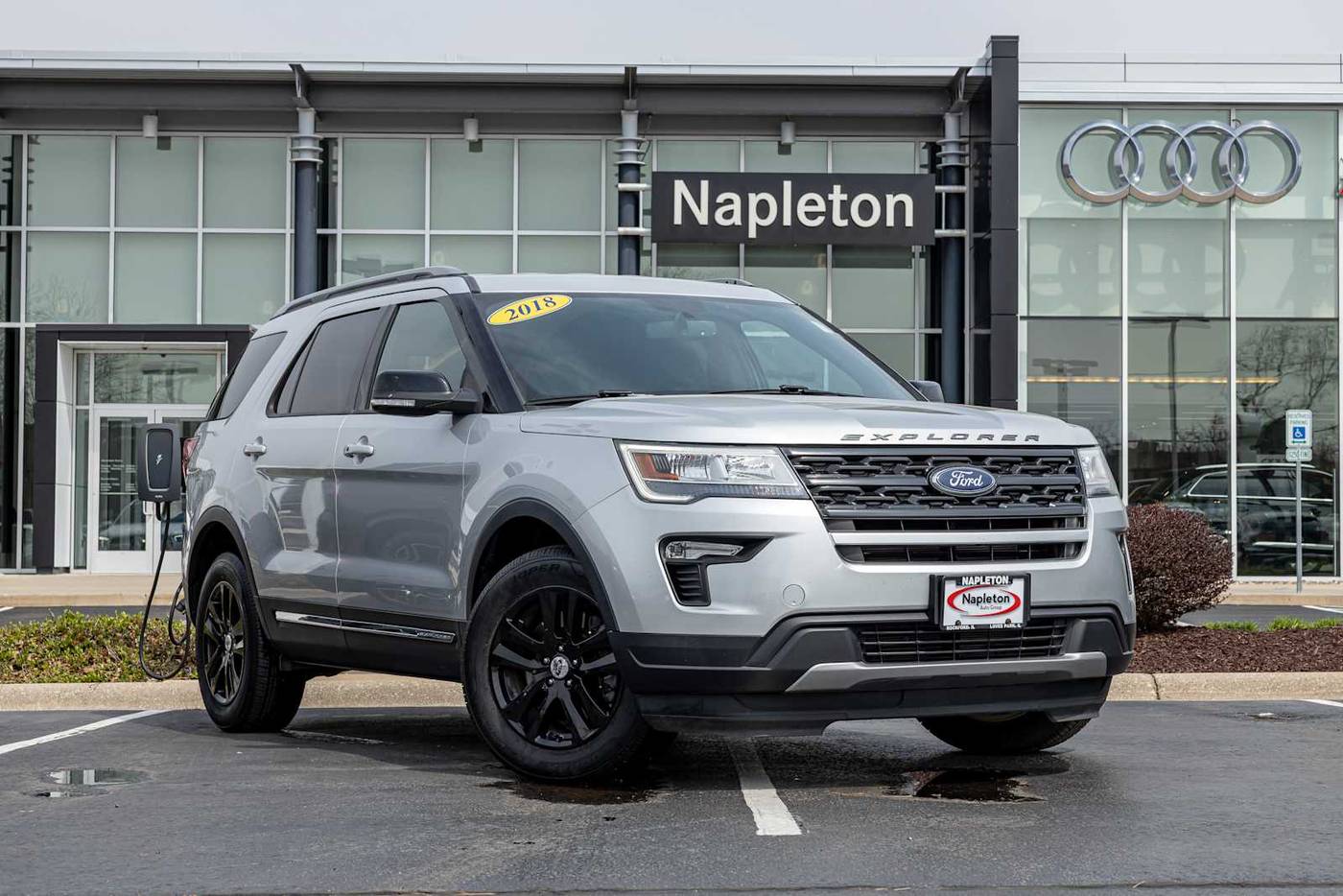 2018 Ford Explorer XLT — SUV — 98,492 mi — Loves Park, IL