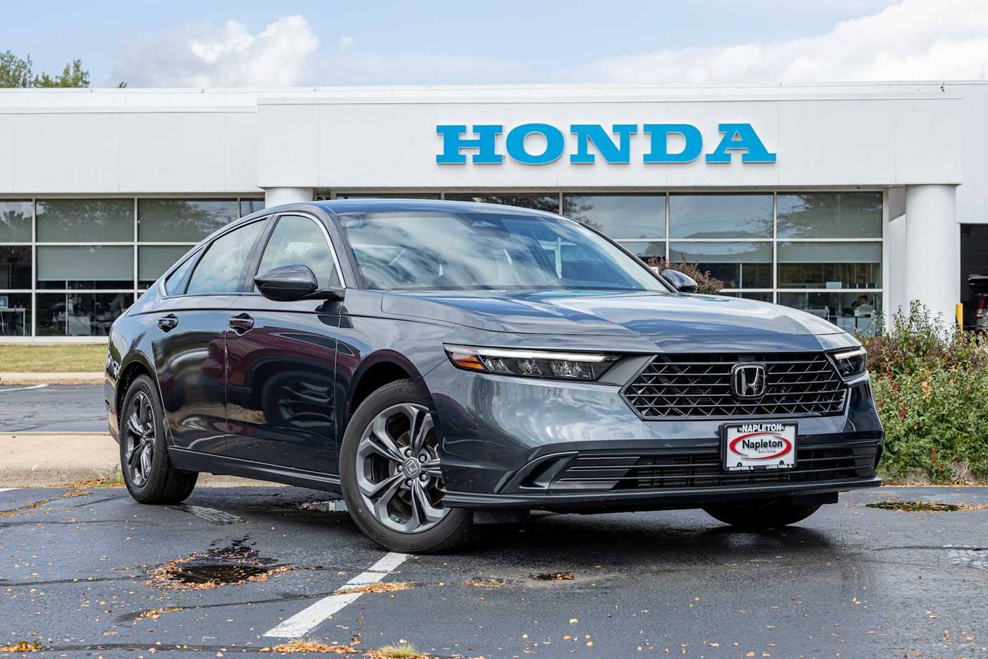2023 Honda Accord EX — Sedan — 30,393 mi — Loves Park, IL