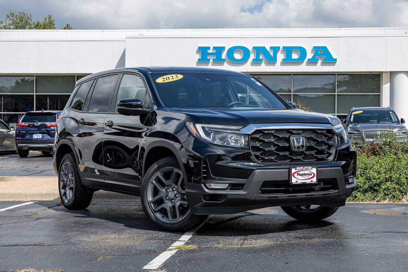 2023 Honda Passport EX-L — SUV — 27,656 mi — Loves Park, IL